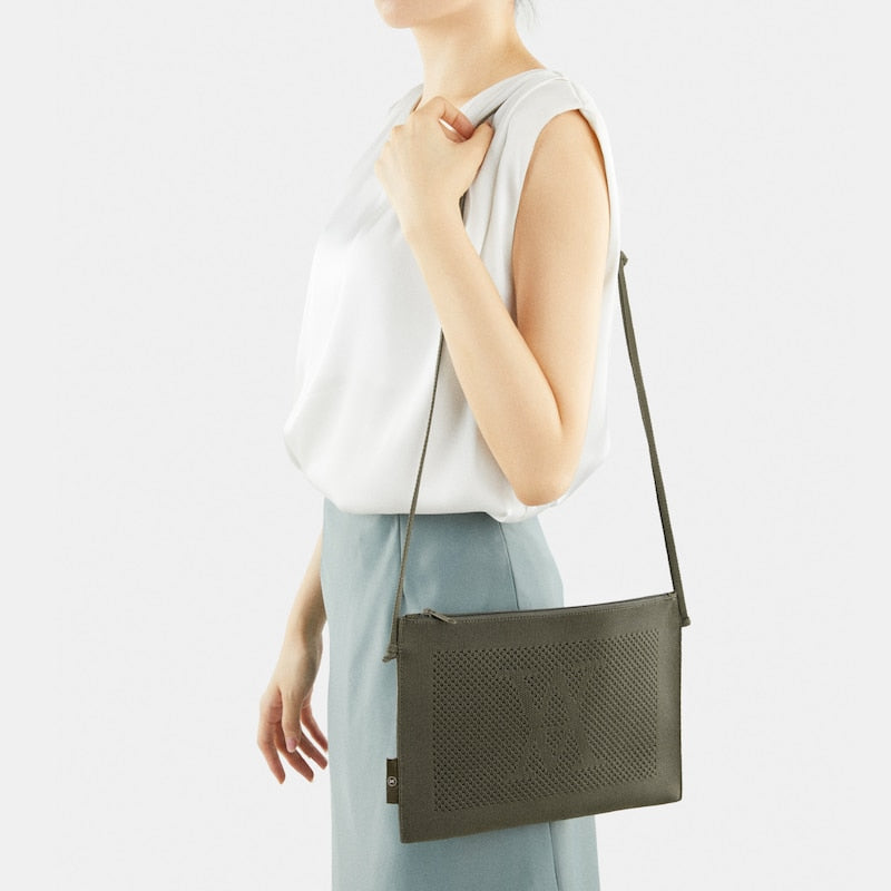 Vivaia The Envelope Crossbody Bag (Lucy) BNWOT