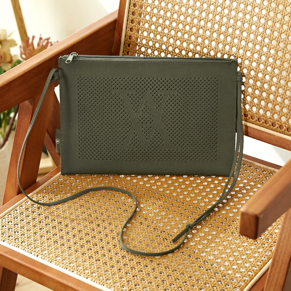 Vivaia The Envelope Crossbody Bag (Lucy) BNWOT