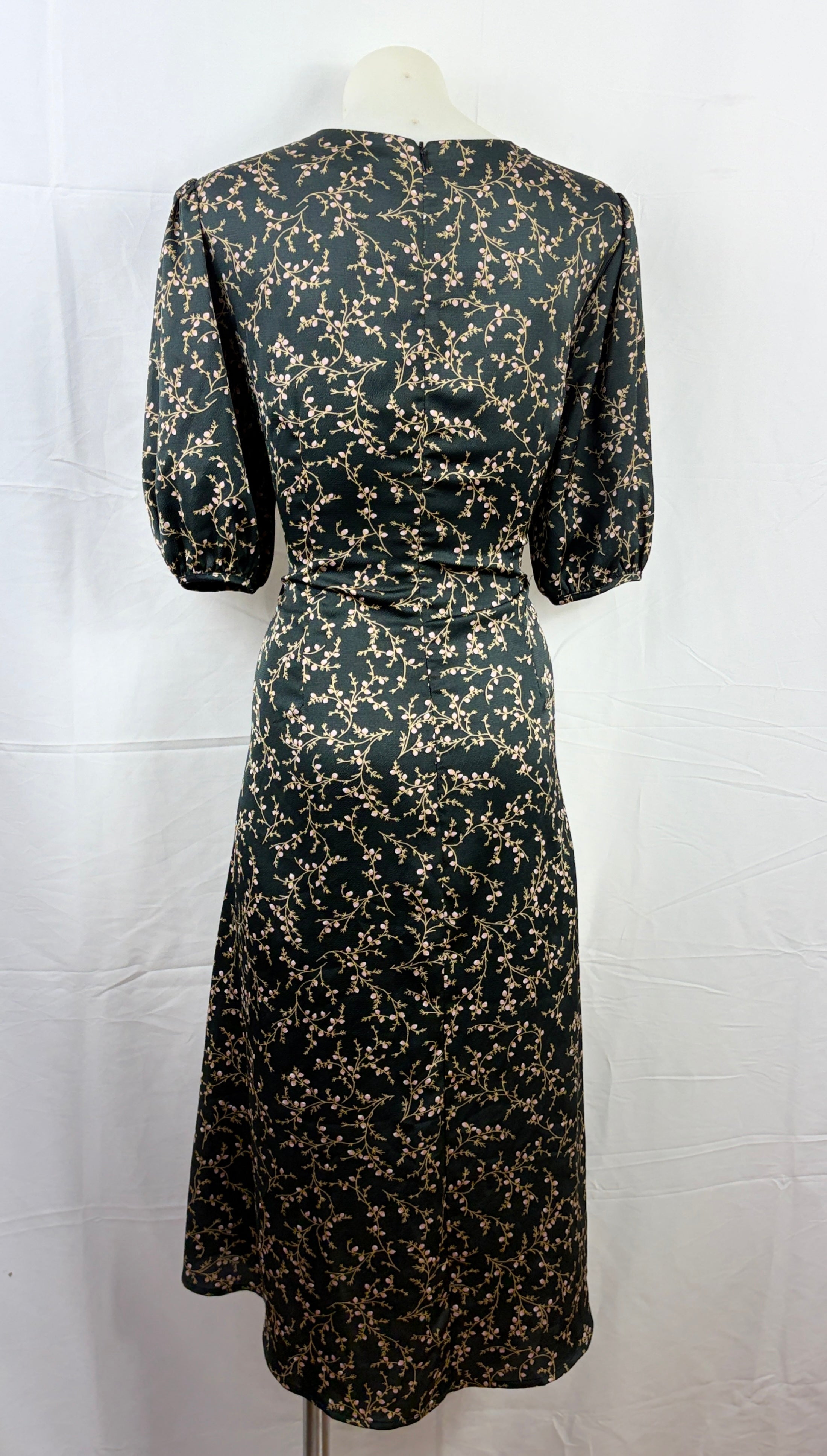 Stella Ditsy Floral Ruched Midi Dress