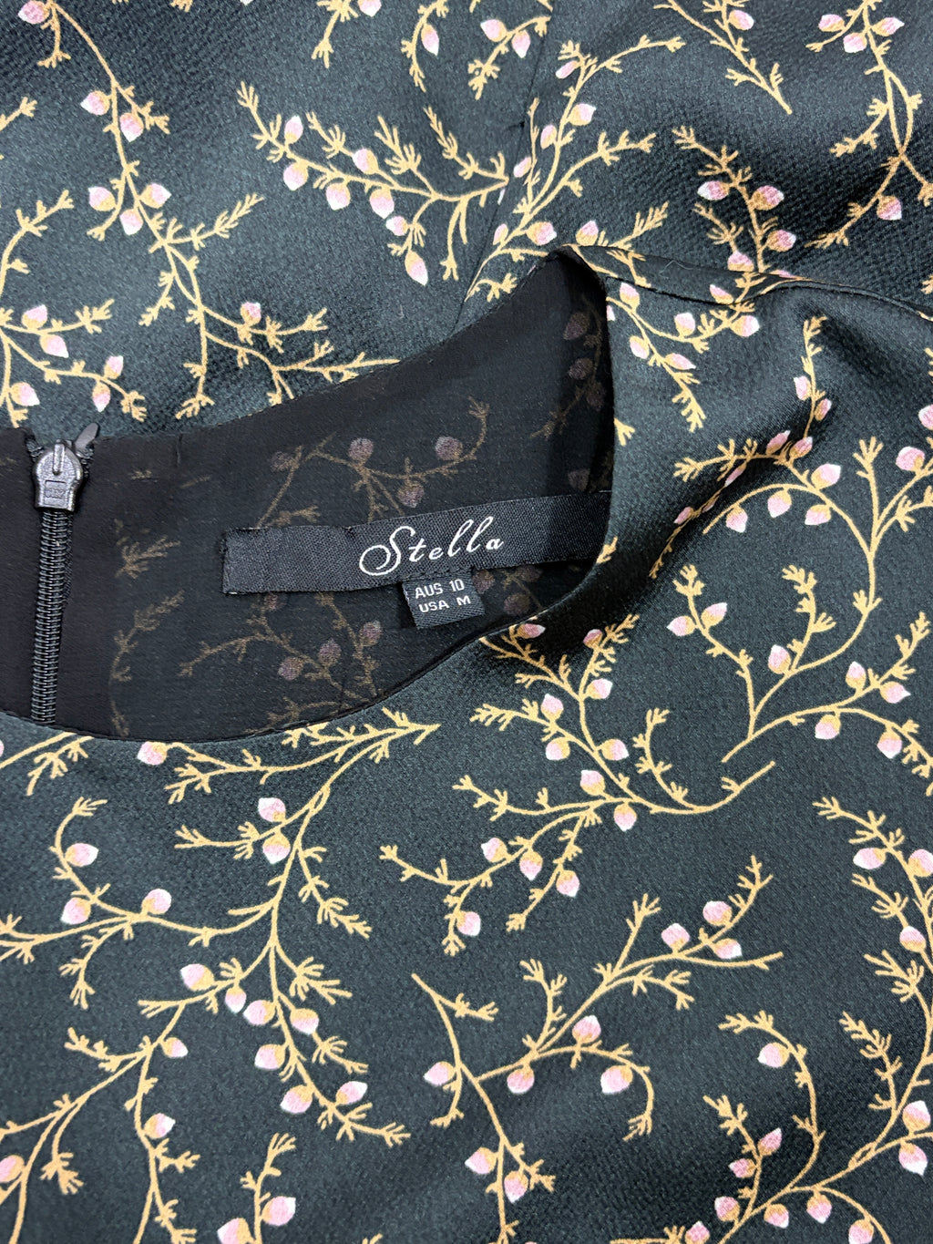 Stella Ditsy Floral Ruched Midi Dress