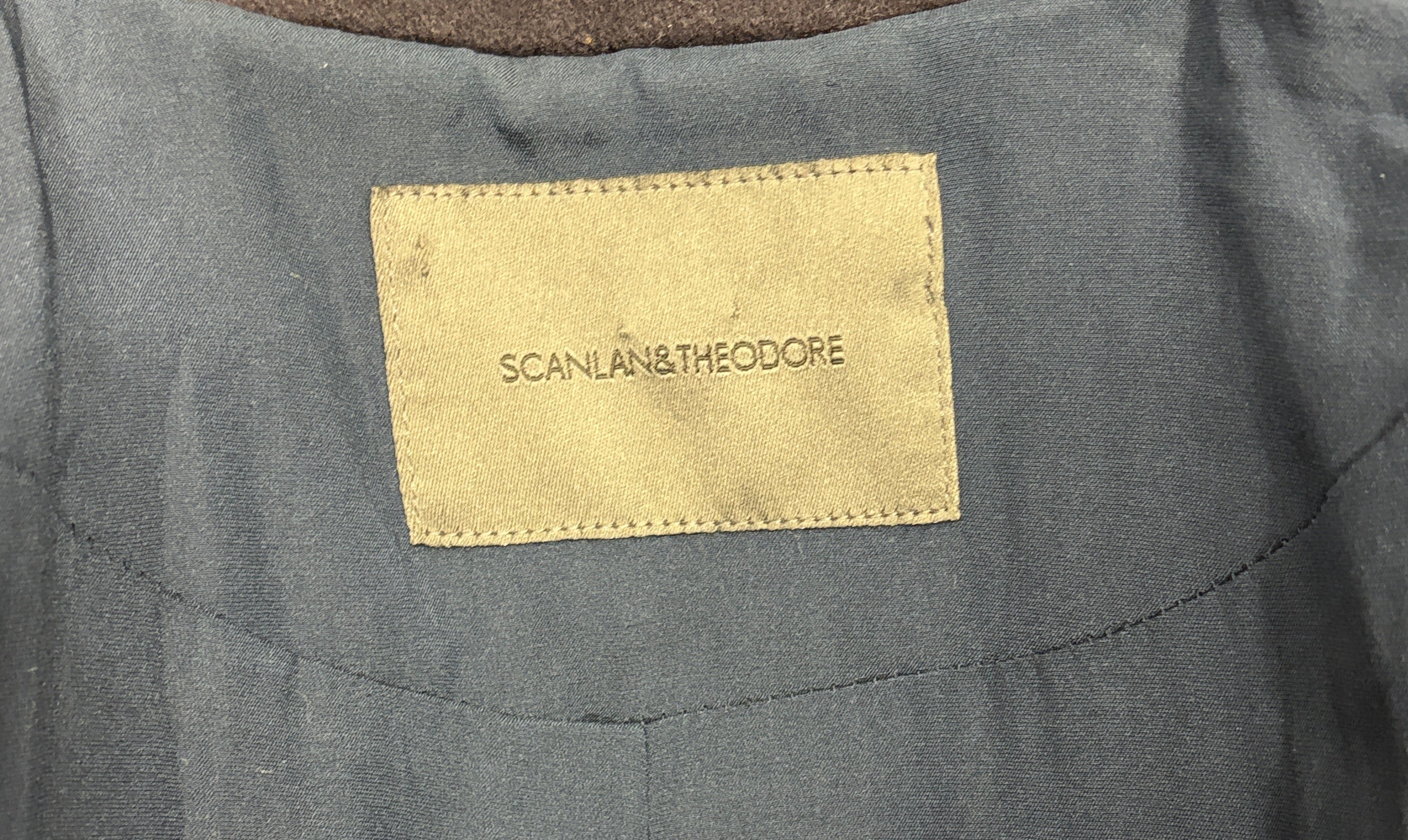 Scanlan Theodore Cashmere Wool Silk Lined Navy Coat
