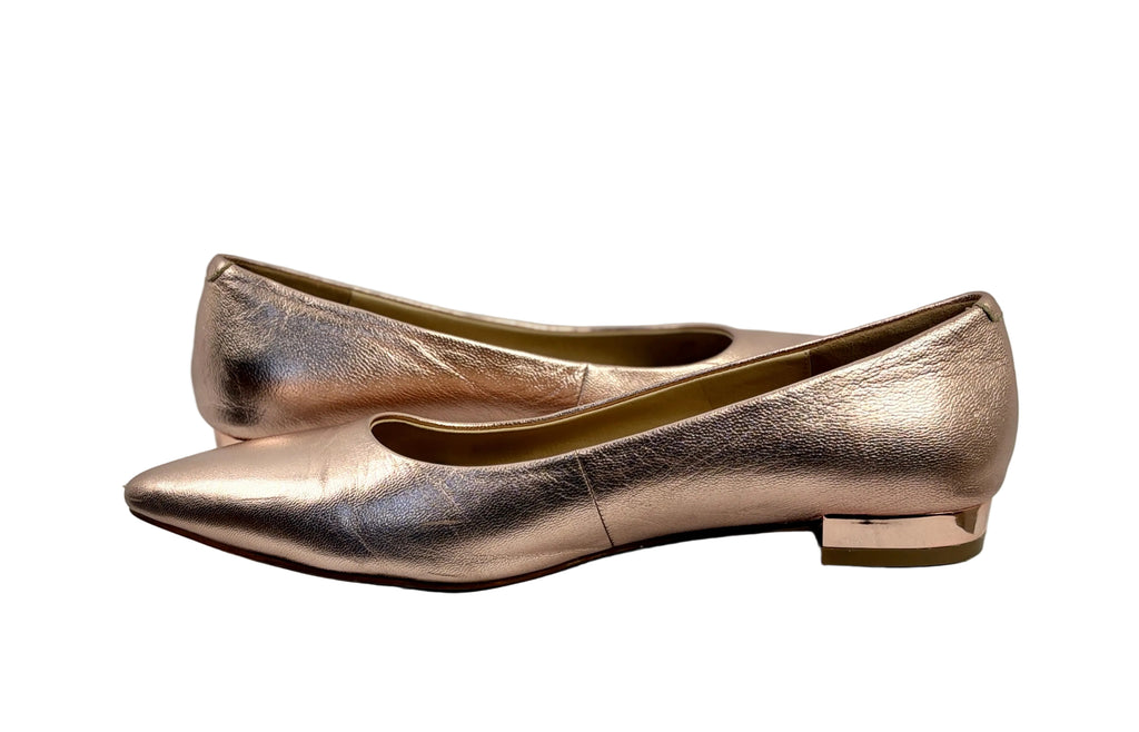 Zizi by Florsheim Rose Gold Metallic Flats | Size 40