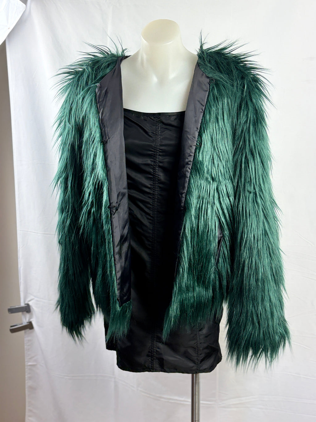 Shaggy Long-Pile Faux Fur Jacket | Emerald Green | M
