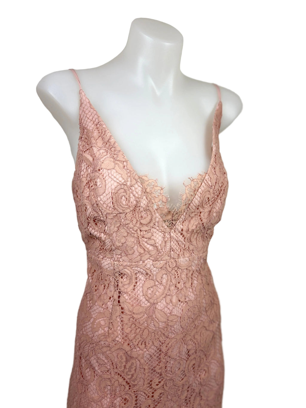 Bardot Lina Lace Midi Dress in blush pink – view 2 of 5
