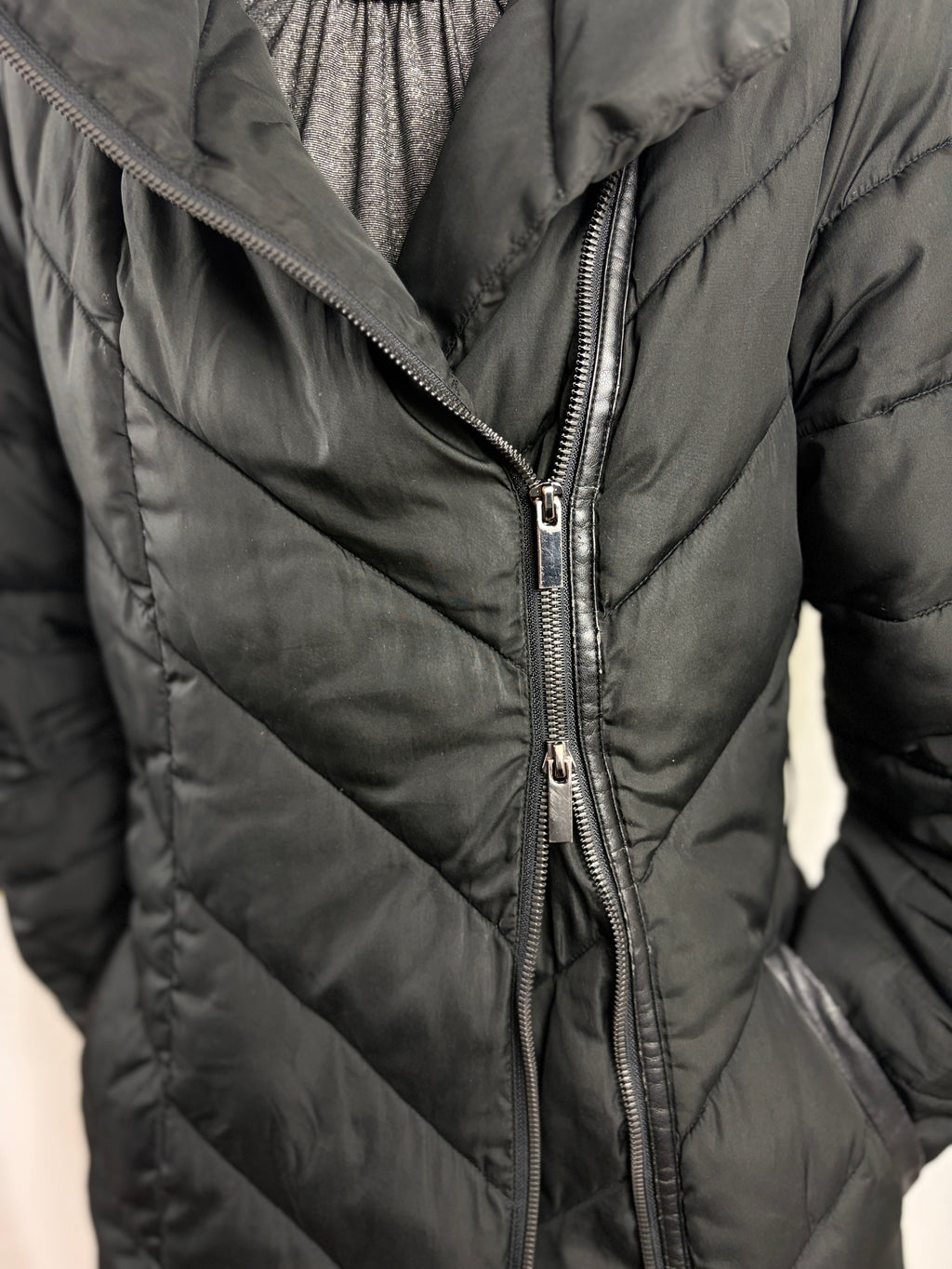 Portmans | Zip Puffer Coat | Black | Size 8