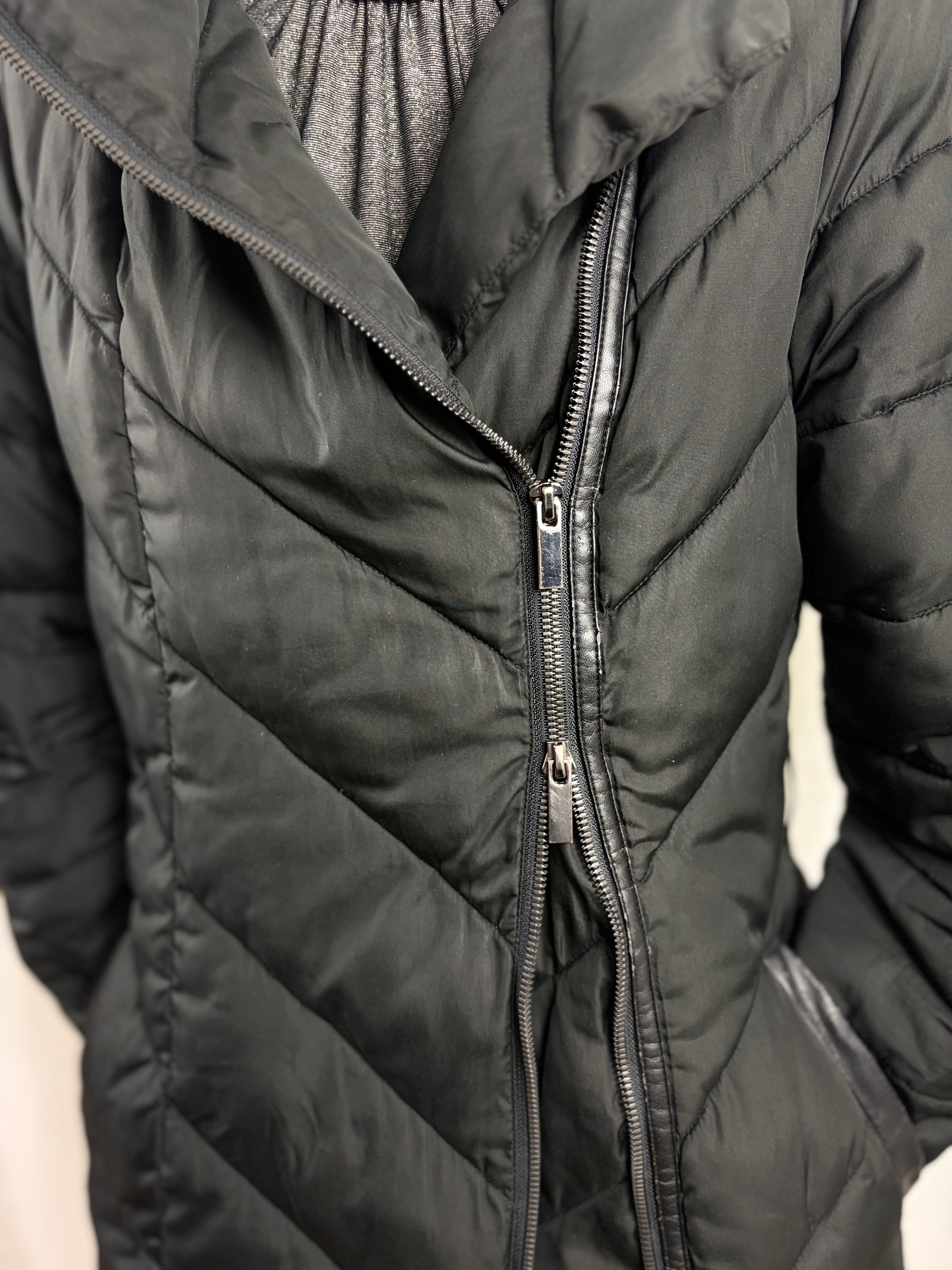 Portmans | Zip Puffer Coat | Black | Size 8