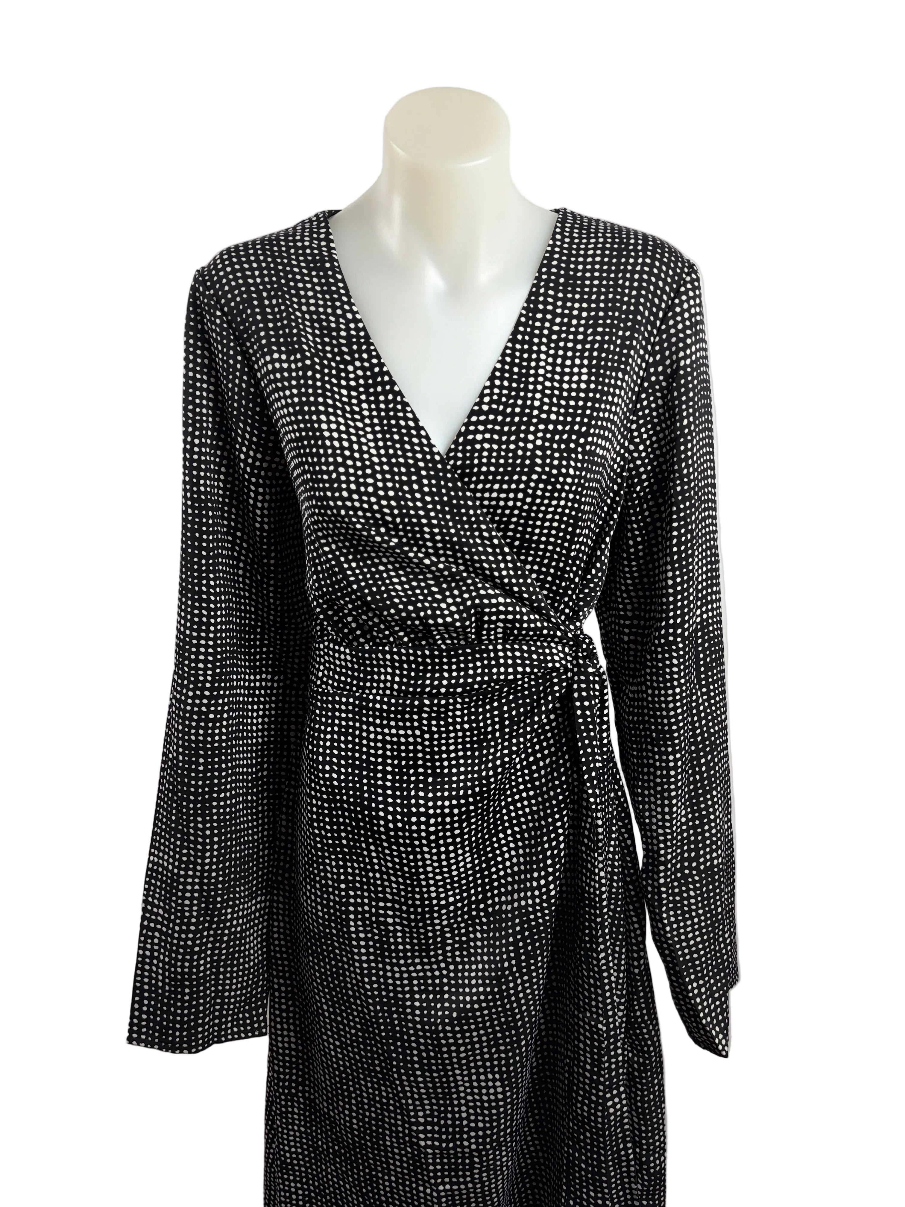 Atmos & Here | Sabine Wrap Midi Dress | BNWT | Size 14