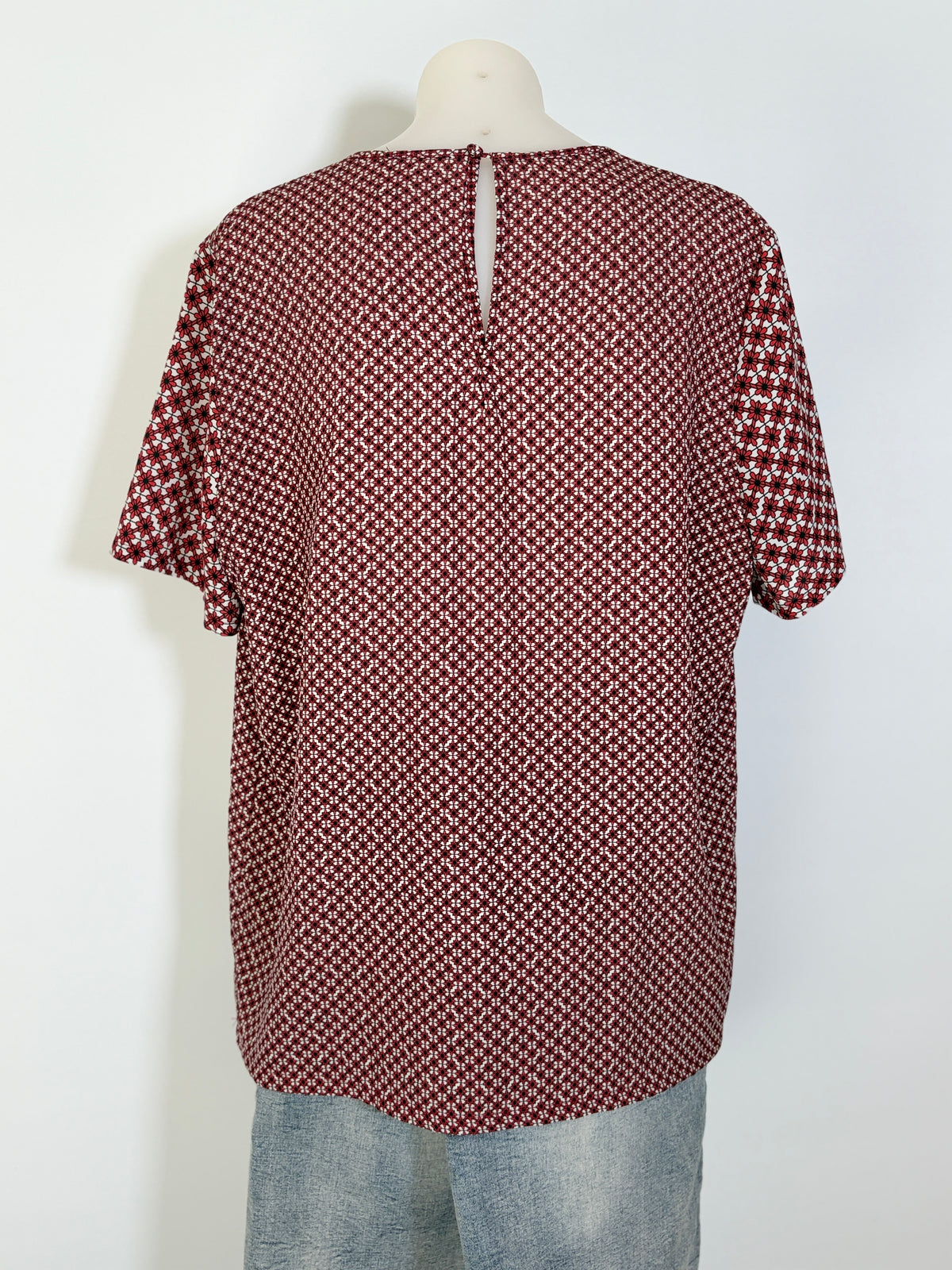 Bec + Bridge Geometric Print Boxy Top in burgundy & white – view 5 of 6