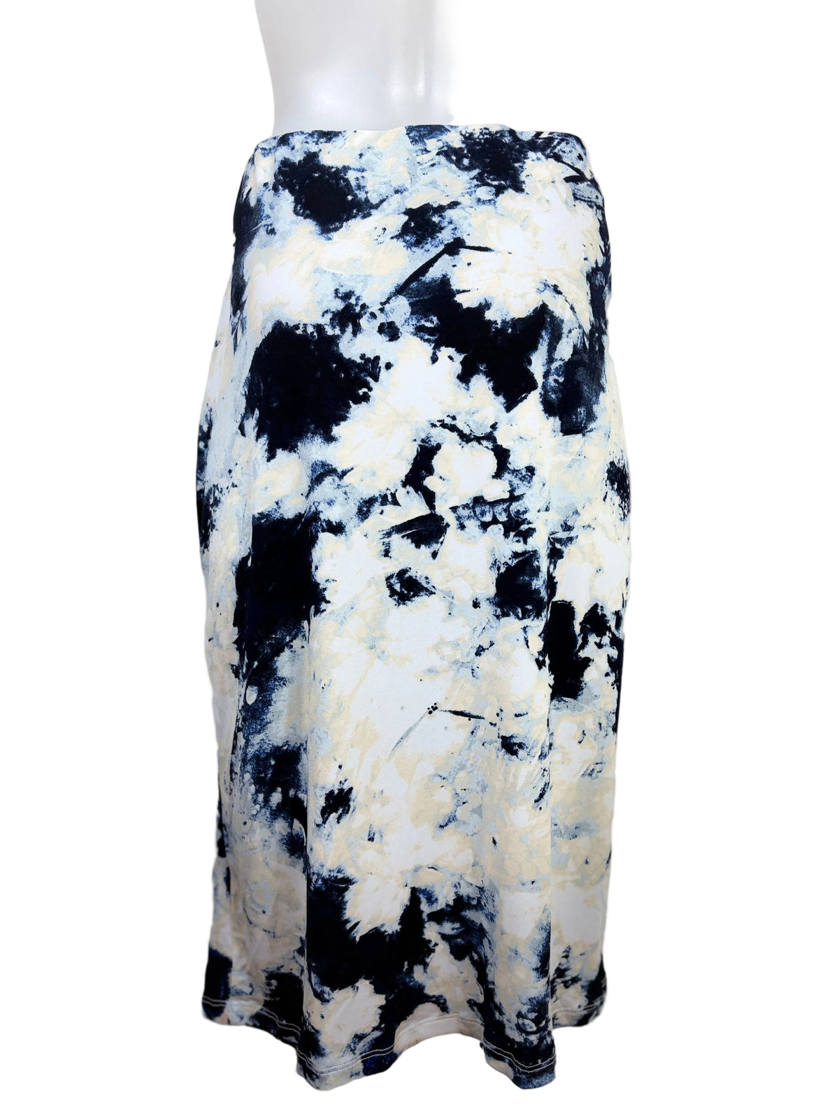 Simply Vera Vera Wang Abstract Print Godet Midi Skirt in navy & cream – view 2 of 4