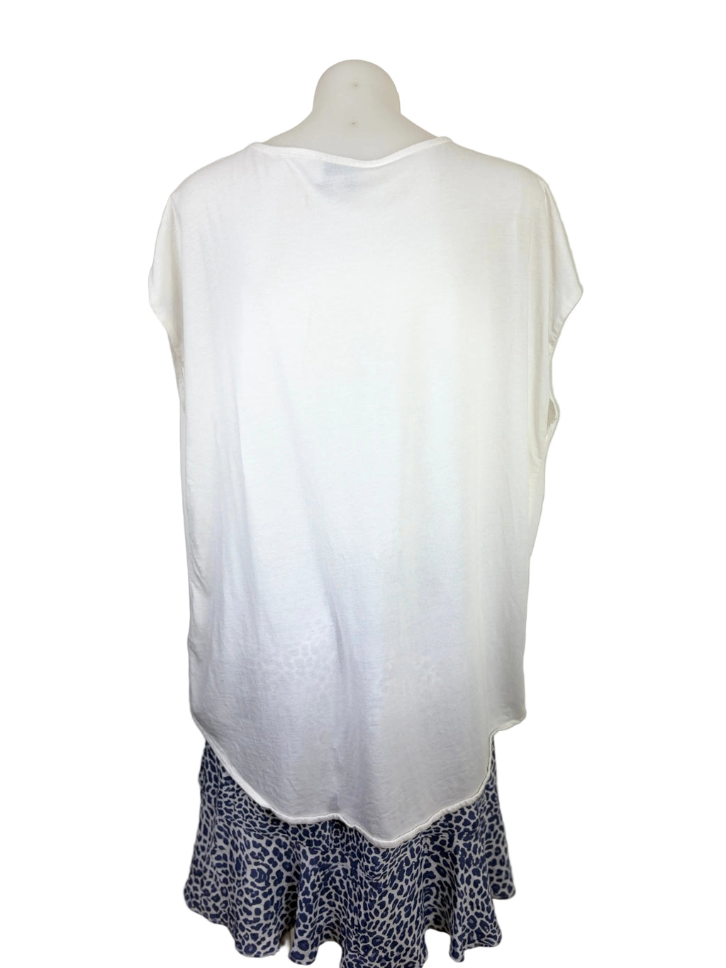 Witchery Button-Front Sleeveless Top in white – view 3 of 5