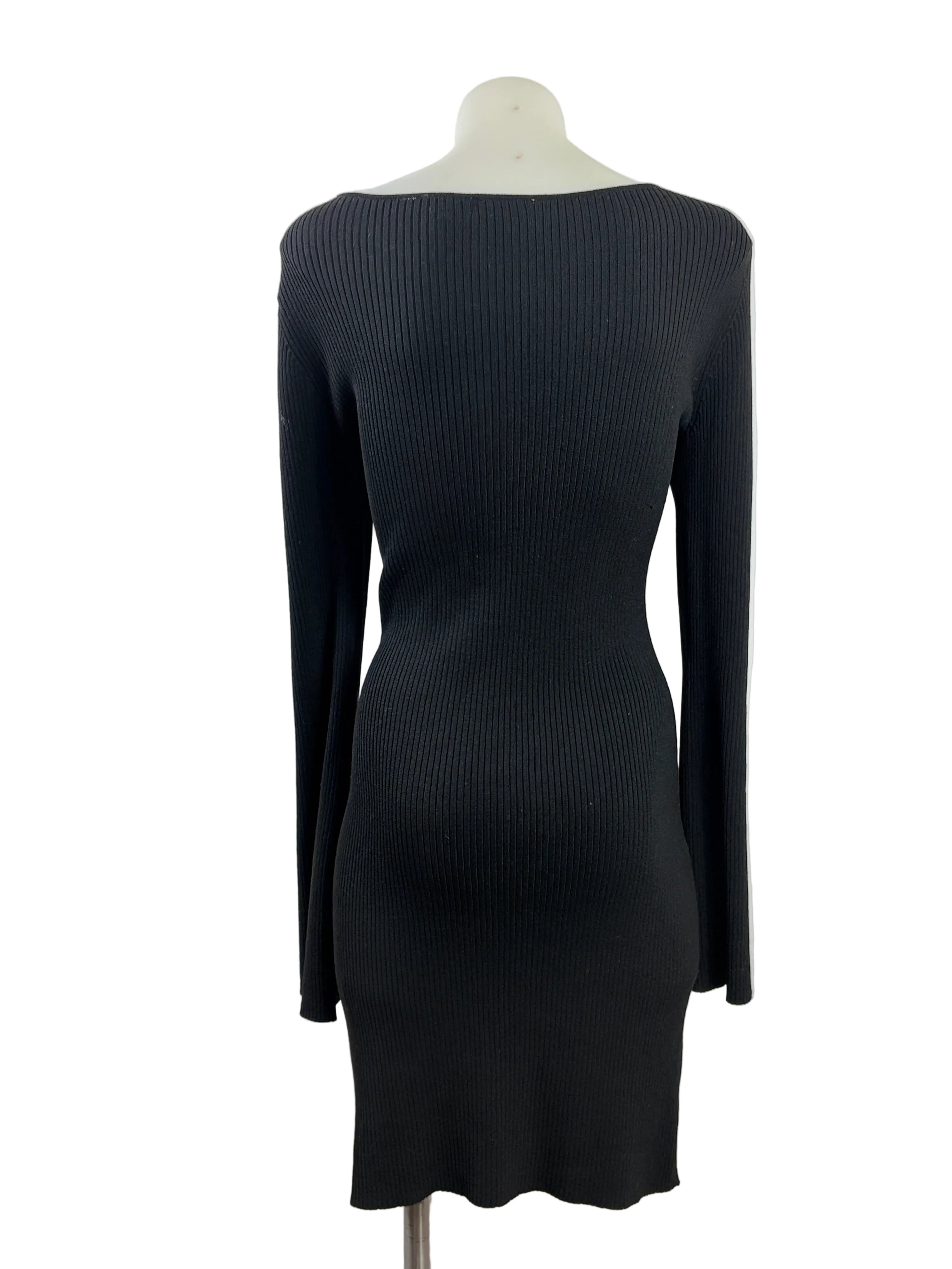 H&M | Ribbed Knit Bodycon Mini Dress | Black | M