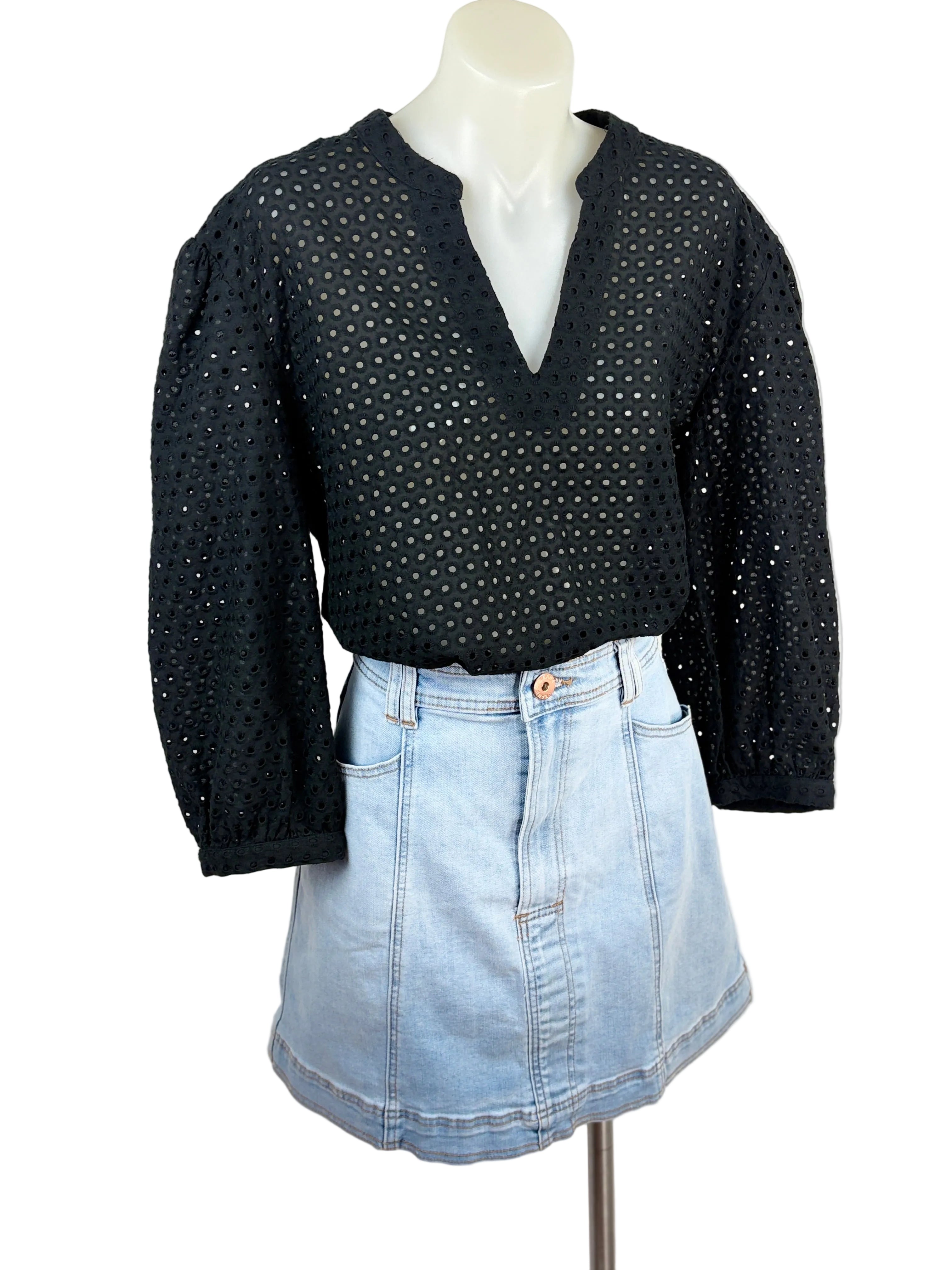 Seed | Broderie Anglaise Popover Top | Black | Size 12