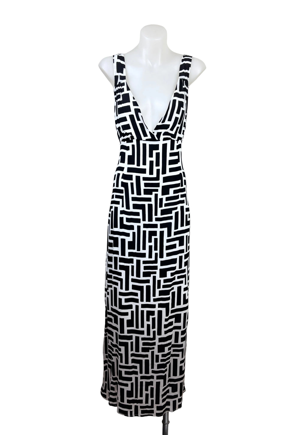 Jorge Geometric Print V-Neck Maxi Dress – view 5 of 5