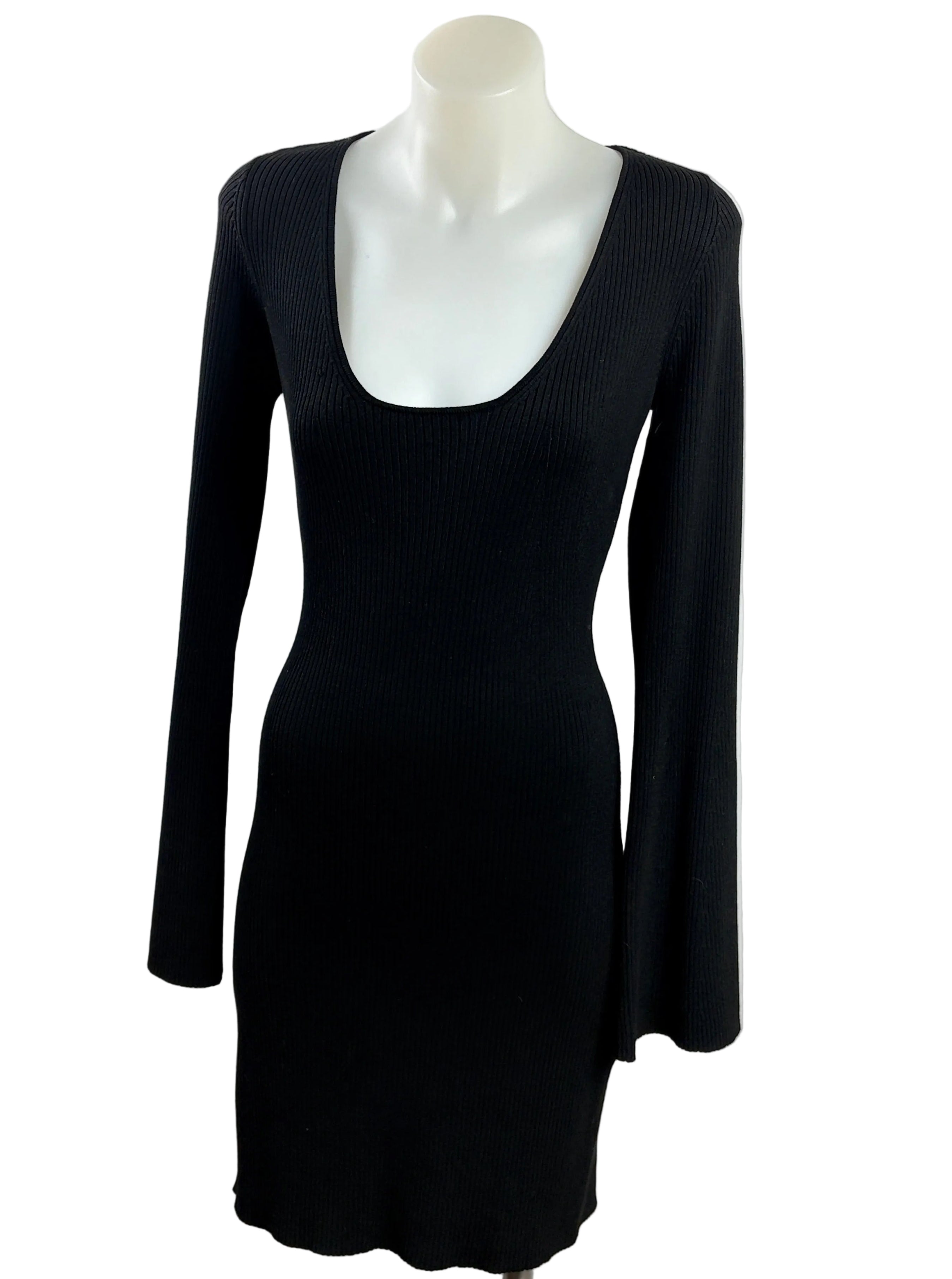 H&M | Ribbed Knit Bodycon Mini Dress | Black | M