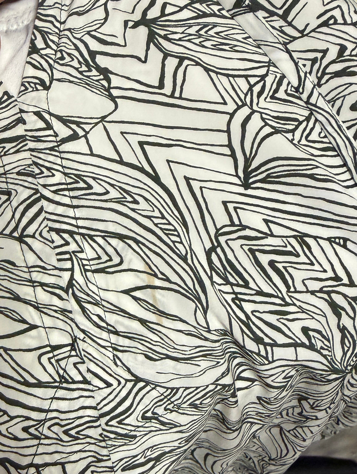 Witchery Malachite Shoulder Detail Dress in green & white floral – view 9 of 9
